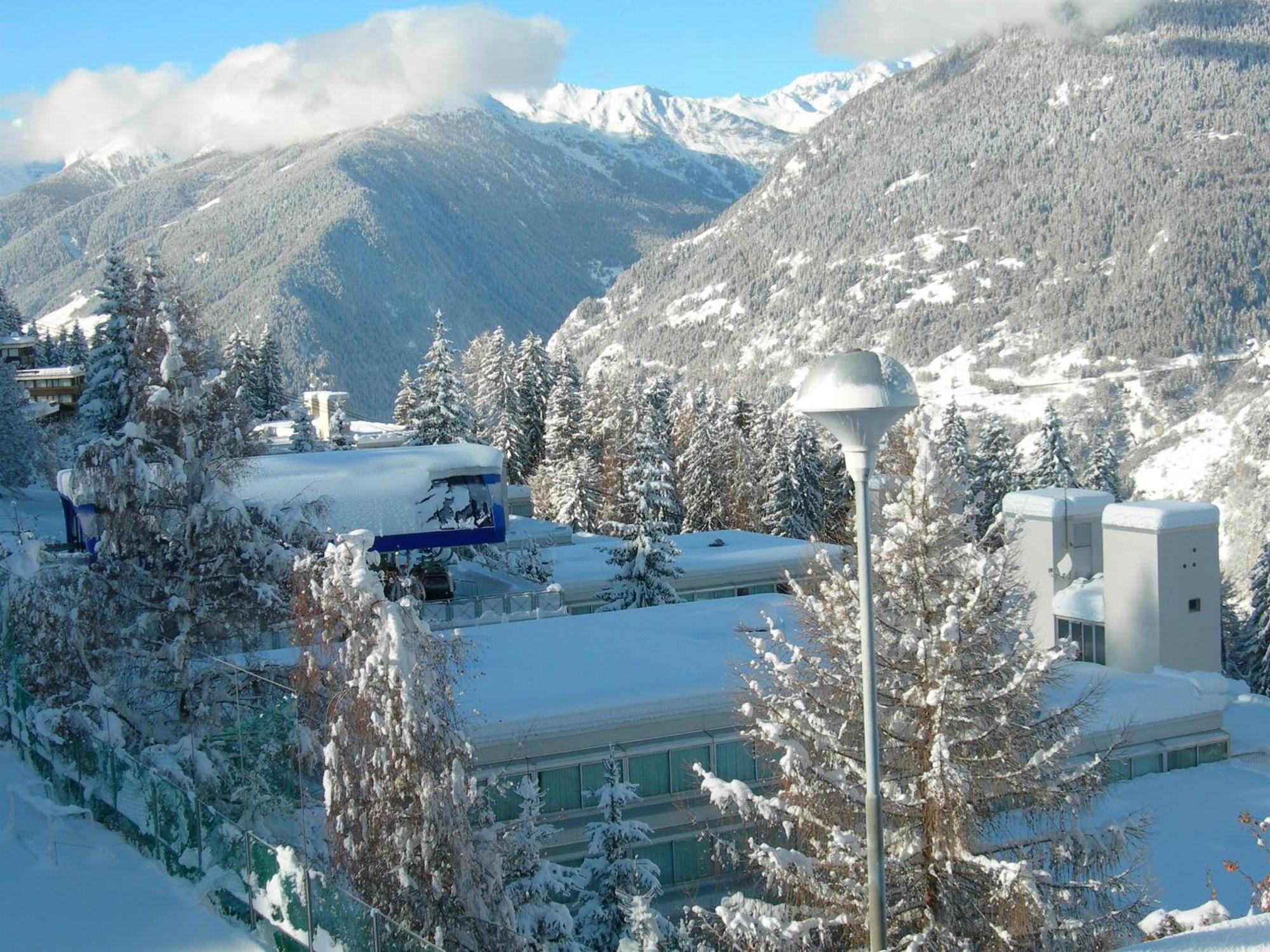 Suite 1400 Marilleva Buitenkant foto